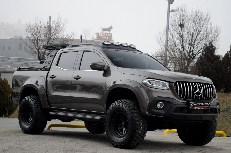 Used Mercedes X 250D:  Your Ultimate Off Road Adventure Awaits - wpos6a0